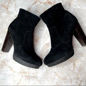 ELAINE TURNER Booties - Black Suede Platform Zip Booties 9